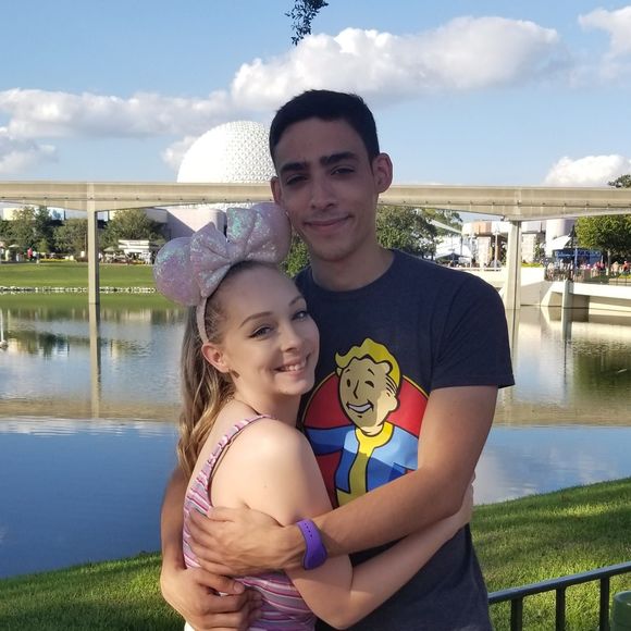 Meet your Posher, Jesse - Picture 1 of 1